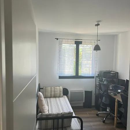 Maison Au Calme Avec Piscine
